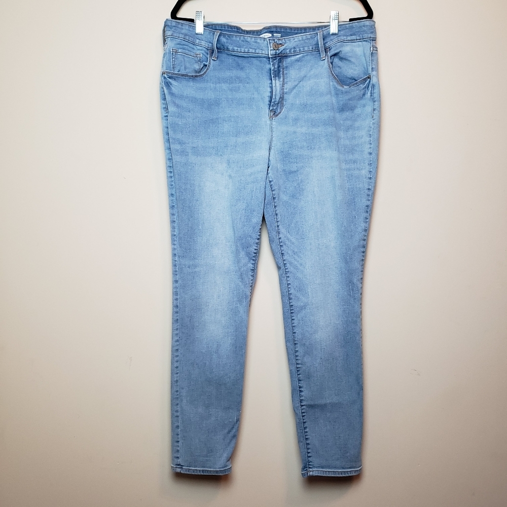 OLD NAVY Light Wash Super Skinny Jeans